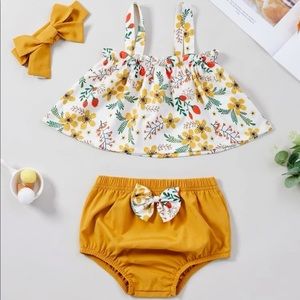 🌟5 for $25🌟 Shein Baby Floral Two Piece Outfit